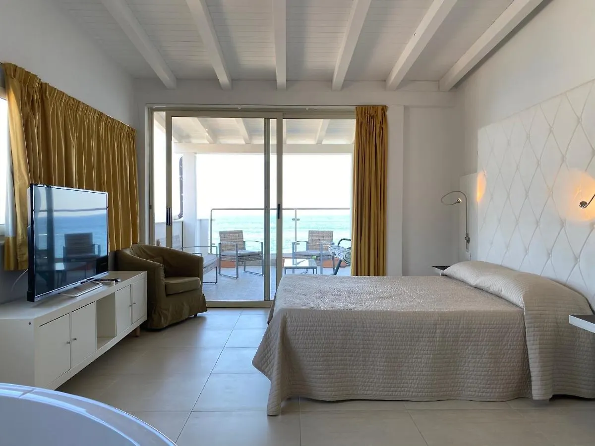 Ig-Tysandros Hotel Apartments Giardini Naxos