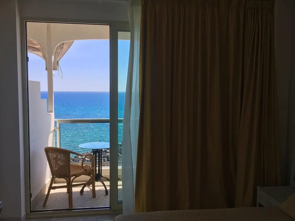 Ig-Tysandros Hotel Apartments Giardini Naxos