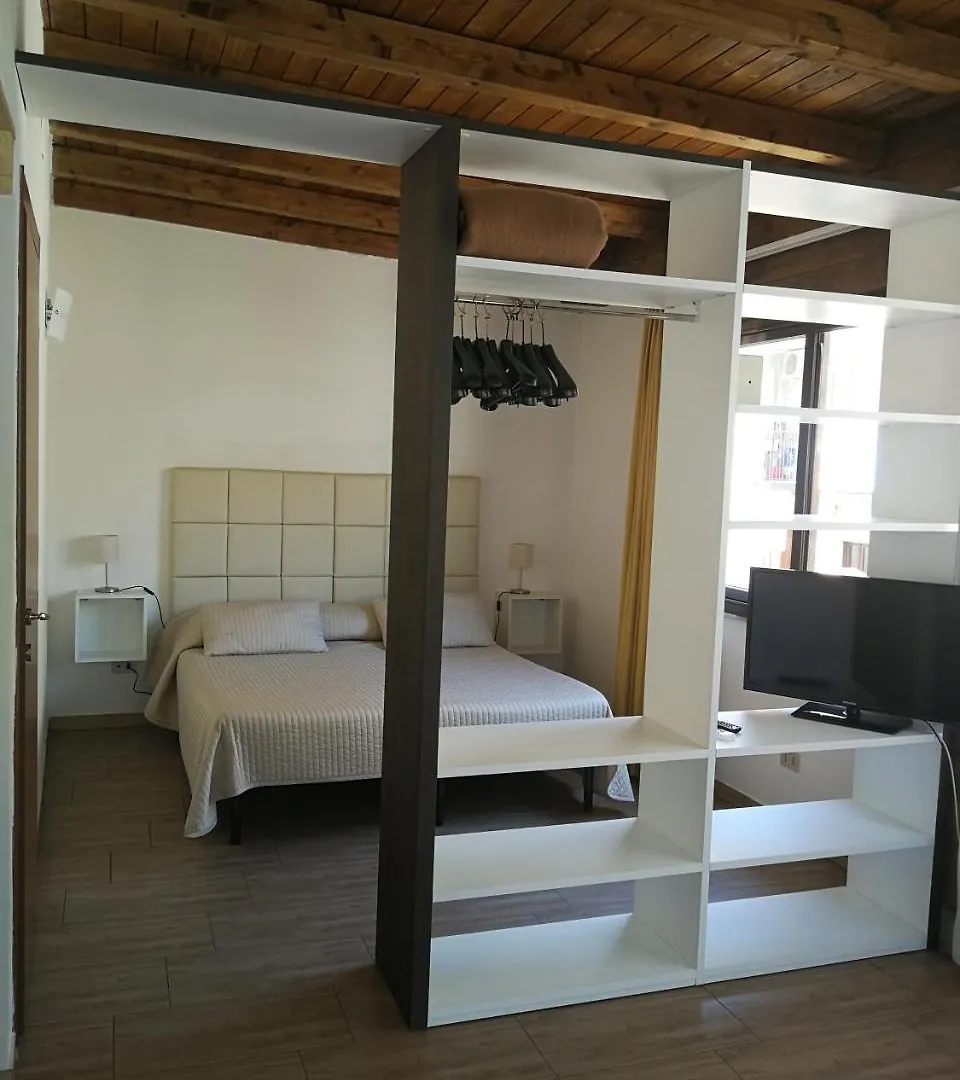 Ig-Tysandros Hotel Apartments Giardini Naxos