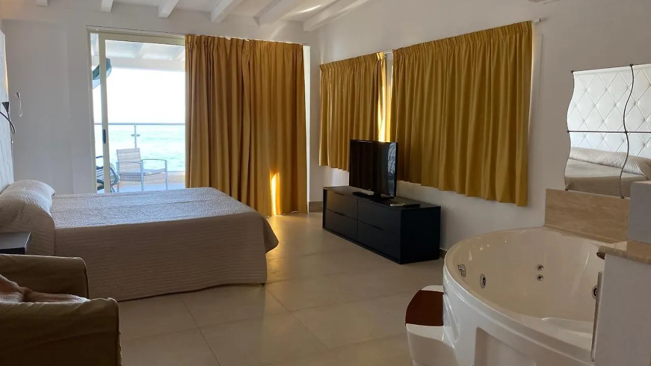 Ig-Tysandros Hotel Apartments Giardini Naxos