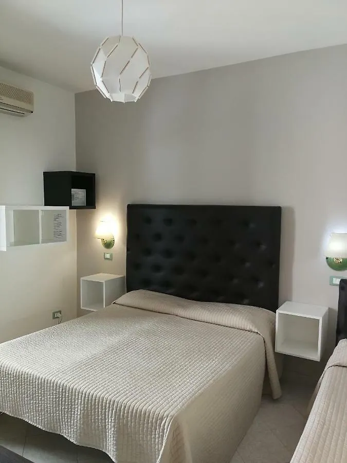 Ig-Tysandros Hotel Apartments Giardini Naxos Itálie