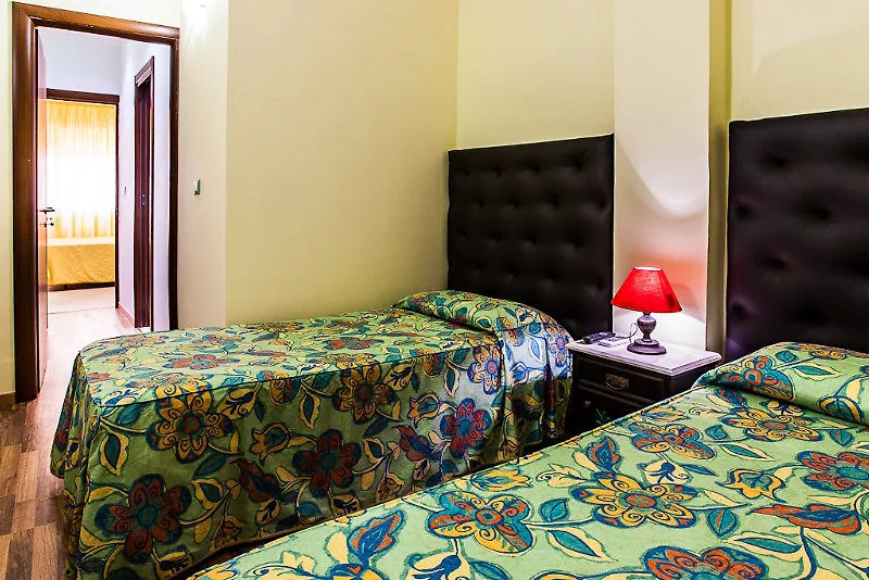 Ig-Tysandros Hotel Apartments ジャルディーニ・ナクソス