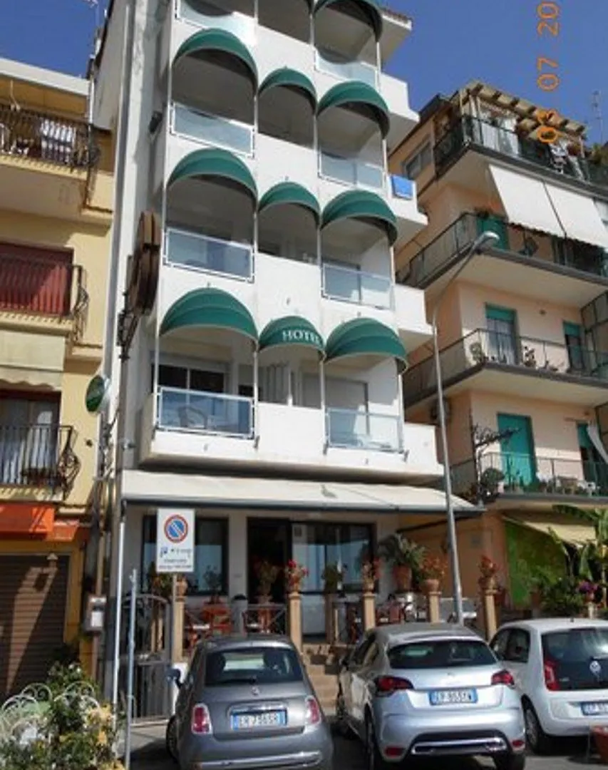 ***  Ig-Tysandros Hotel Apartments ジャルディーニ・ナクソス イタリア